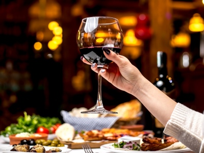 A Witty Take on Wine Terminology and the Drama of Wine Notes