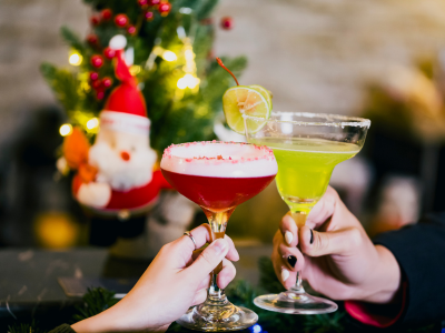 Minimalist Christmas Cocktails 2025: 5 Ingredients, Zero Stress